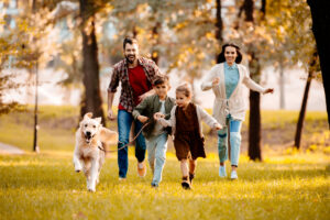 Healthy Family running